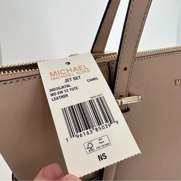 Michael Kors Tote Bag - Picture 12 of 15